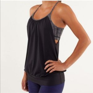 Lululemon No Limits Tank with built-in bra